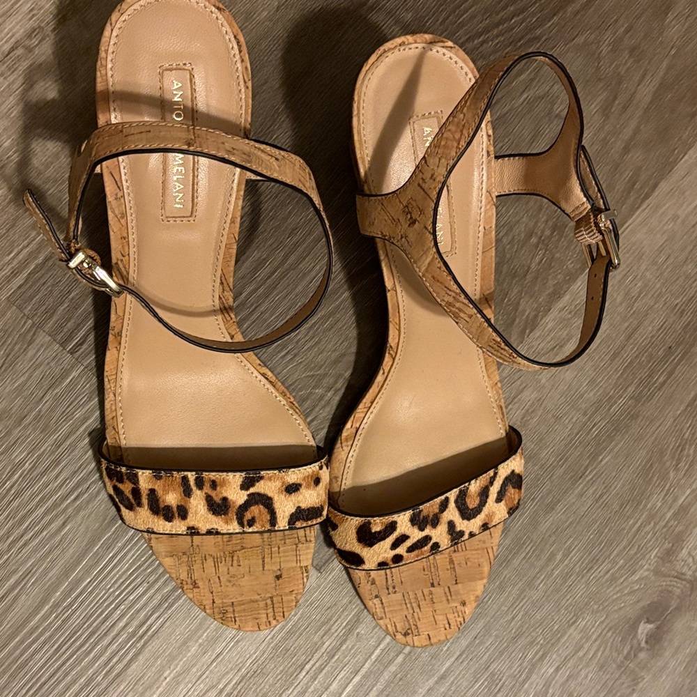 ANTONIO MELANI Tan Cork & Leopard-Print Ankle-Strap Sandals Size 9